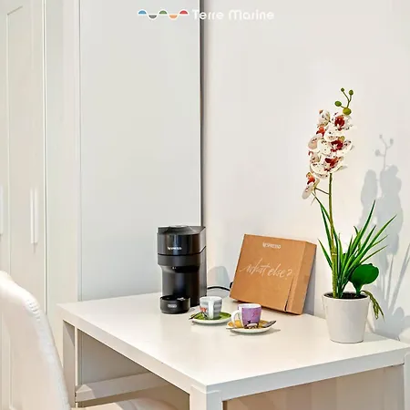 5 Terre Central, Terremarine La Spezia