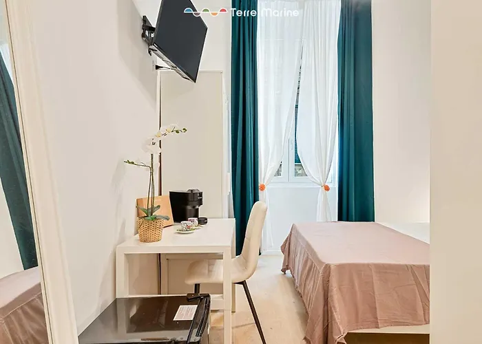 5 Terre Central, Terremarine La Spezia